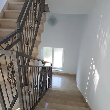 Pansion Ios 3* Međugorje